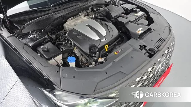 Hyundai The New Grandeur IG id 3443717 из Кореи 16