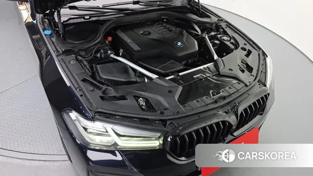 BMW 5 Series (G30) id 3443754 из Кореи 16