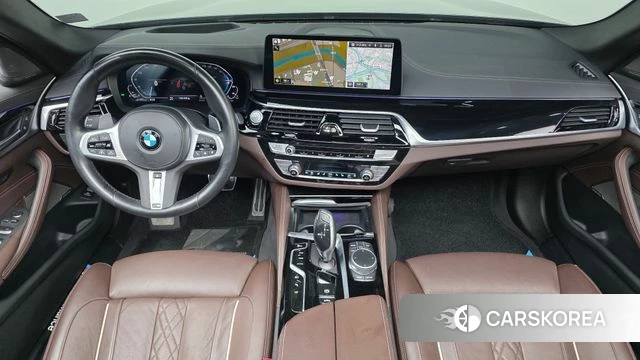 BMW 5 Series (G30) id 4641928 из Кореи 27
