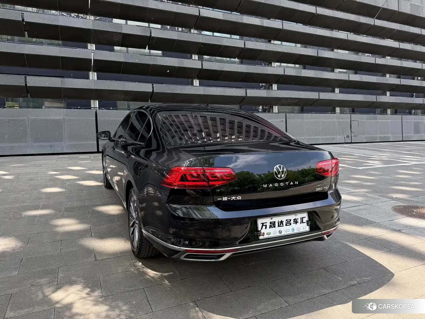 Volkswagen Magotan id 4547612 из Китая 21