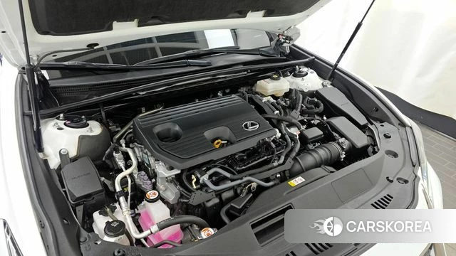 Lexus ES300h 7th generation id 4408356 из Кореи 16