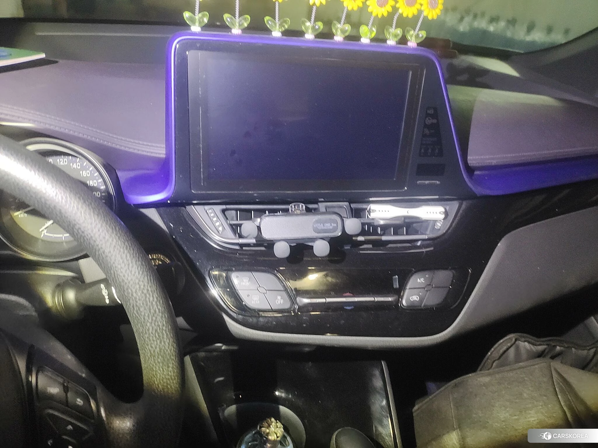 Toyota C-HR id 4473977 из Китая 17
