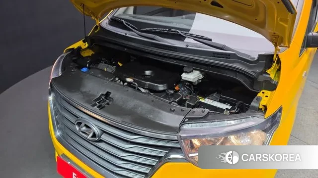 Hyundai The New Grand Starex id 3547477 из Кореи 16