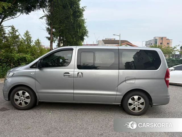 Hyundai The New Grand Starex id 4546943 из Кореи 15
