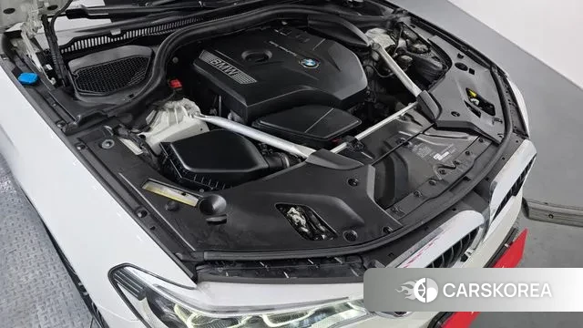 BMW 5 Series (G30) id 3601892 из Кореи 16