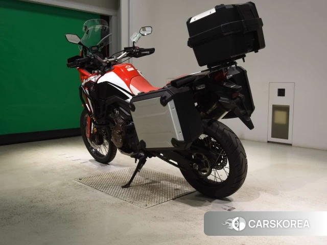 Honda CRF1000L AFRICA TWIN id 4367906 из Японии 6