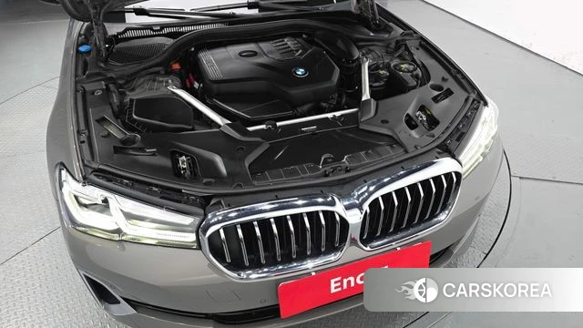 BMW 5 Series (G30) id 4740688 из Кореи 32