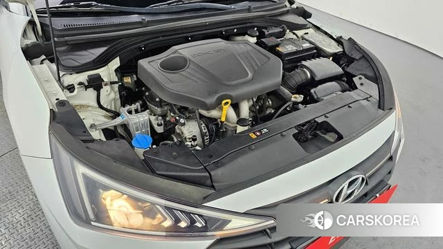 Hyundai The New Avante AD id 3703603 из Кореи 16