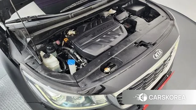 Kia The New Carnival id 3667040 из Кореи 16