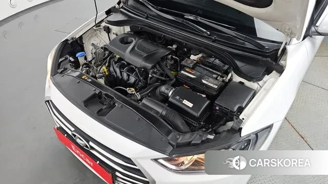 Hyundai Avante AD id 3239175 из Кореи 16