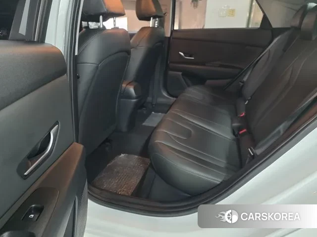 Hyundai Avante (CN7) id 3329972 из Кореи 12