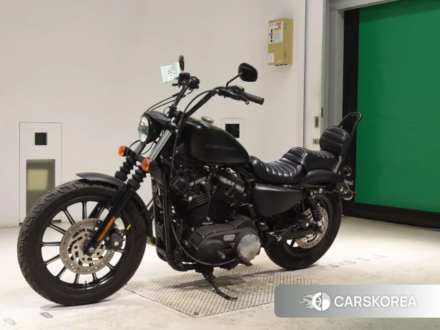 Harley-Davidson Sportster XL883N 2010 из Японии, фото 2