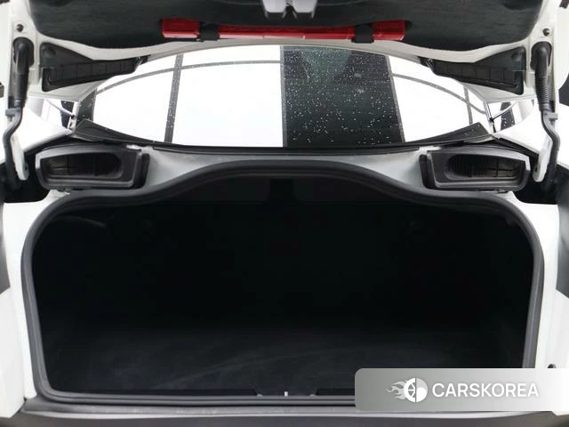 Aston Martin DB11 id 4238834 из Китая 24