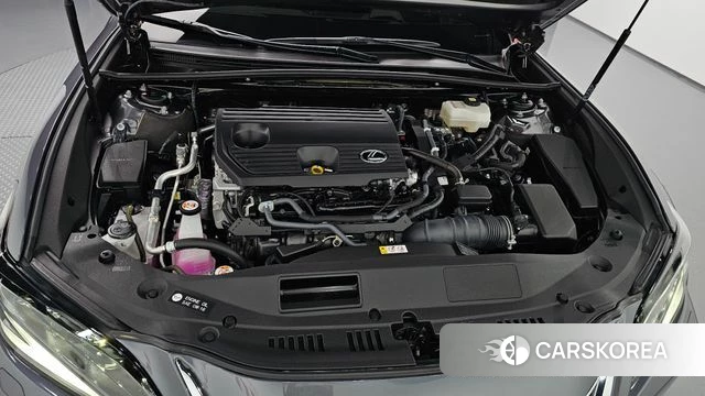 Lexus ES300h 7th generation id 4893095 из Кореи 34