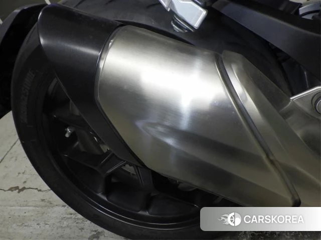 Honda CB1000R id 4184409 из Японии 20