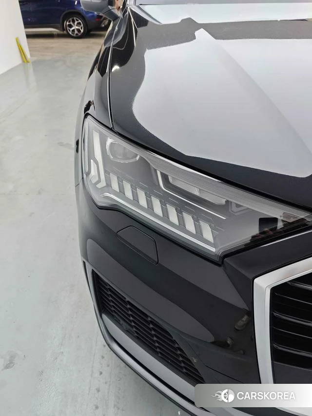 Audi Q7 id 4320685 из Китая 14