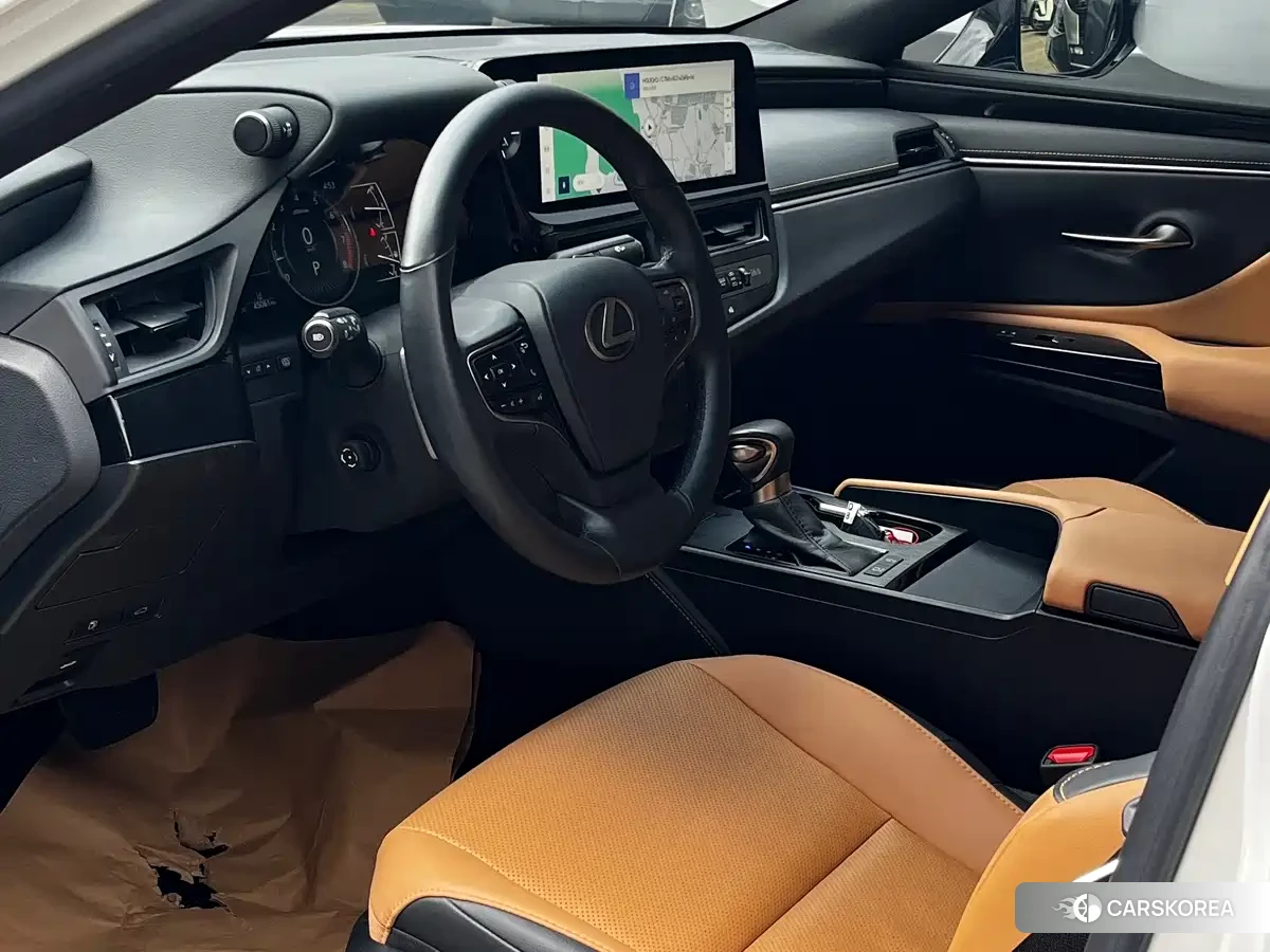 Lexus ES id 4601892 из Китая 26