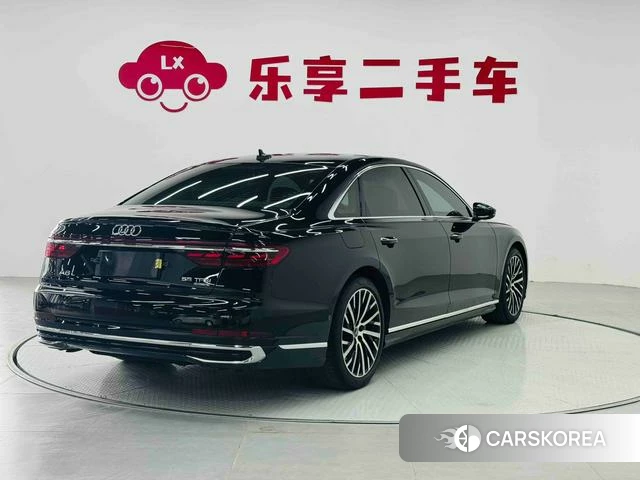 Audi A8 id 4273612 из Китая 29