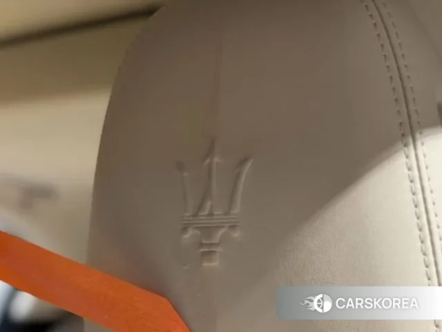 Maserati Ghibli id 3616415 из Кореи 8