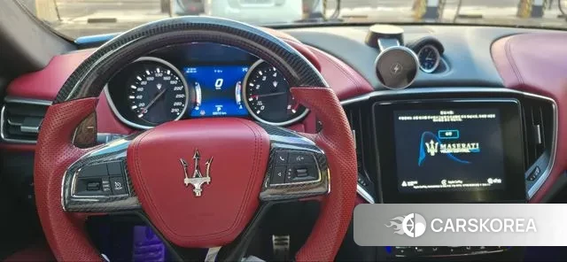 Maserati Ghibli id 3672112 из Кореи 10