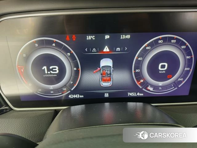 Red flag HS5 id 3895901 из Китая 10