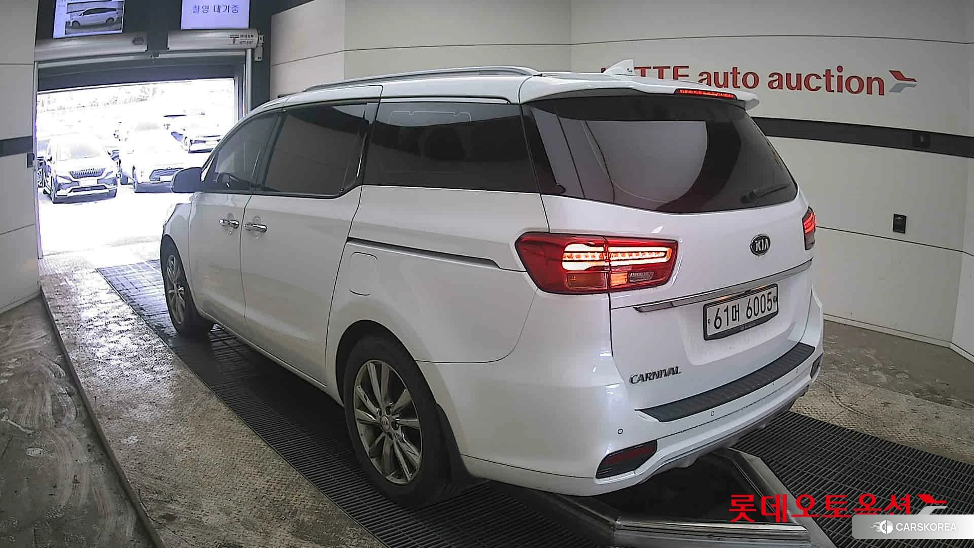 Kia Carnival id 3869437 из Кореи 33