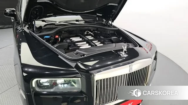 Rolls-Royce Cullinan id 3045164 из Кореи 16