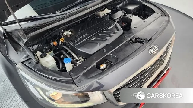 Kia The New Carnival id 3552785 из Кореи 16