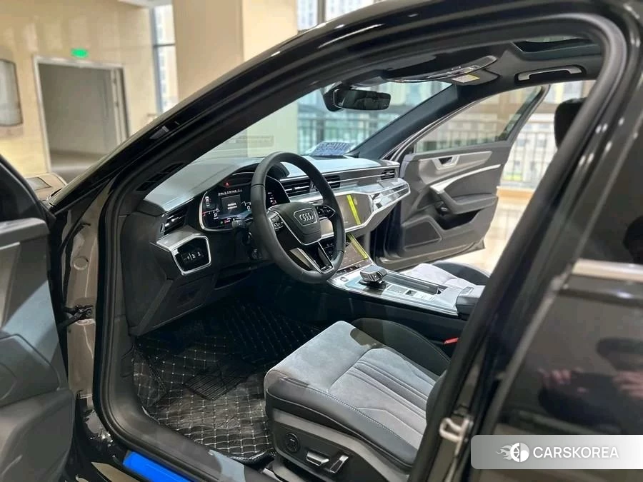 Audi A6L id 4420348 из Китая 12