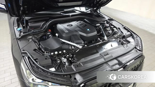 BMW 5 Series (G60) id 4570970 из Кореи 29