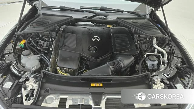 Mercedes-Benz E-Class W214 id 4617410 из Кореи 14