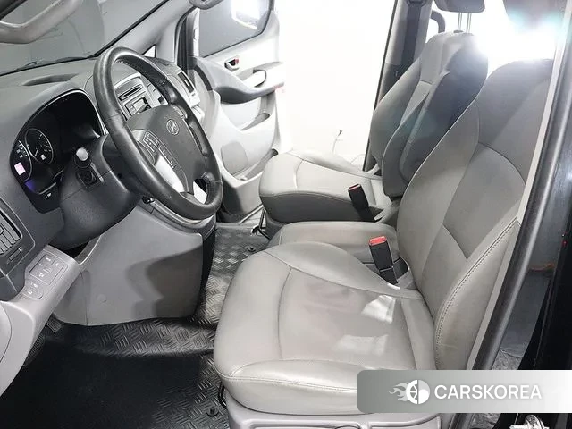 Hyundai The New Grand Starex id 2999932 из Кореи 14