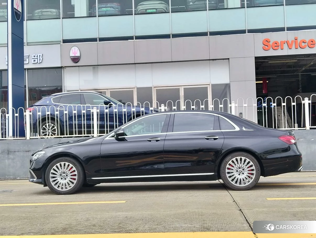 Mercedes-Benz E-class id 4468120 из Китая 13