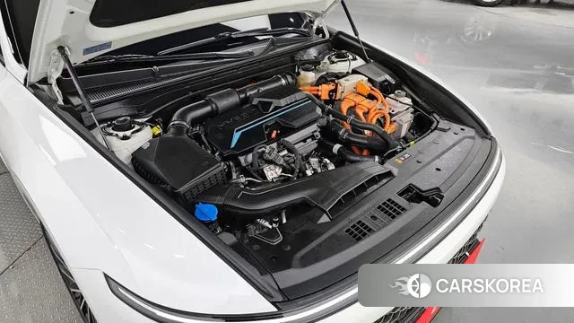 Hyundai Grandeur Hybrid (GN7) id 3042865 из Кореи 16