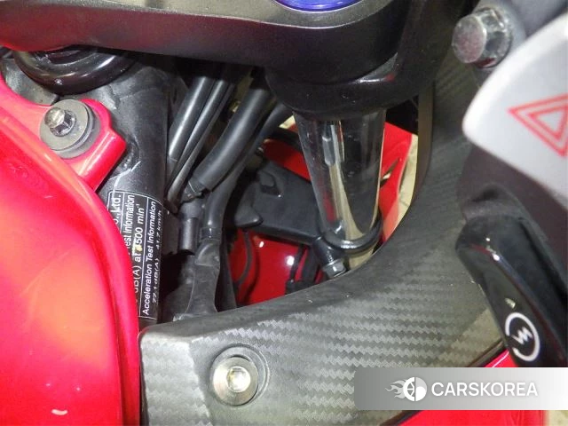 Проданный Honda CBR400R id 3994877 из Японии, фото 20