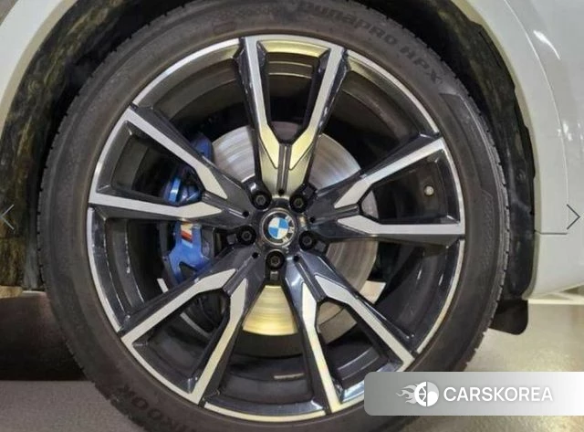 BMW X7 (G07) 2022 Белый из Кореи, фото 6