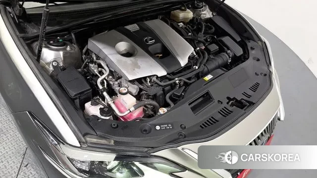 Lexus ES300h 7th generation id 3760973 из Кореи 16