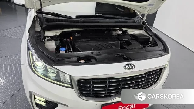 Kia The New Carnival id 3778969 из Кореи 16