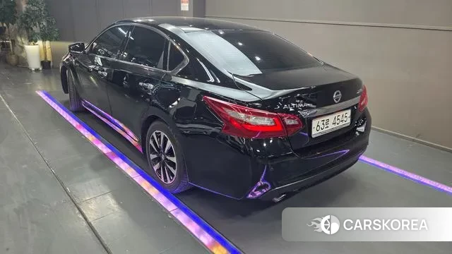 Nissan Altima id 3713837 из Кореи 16