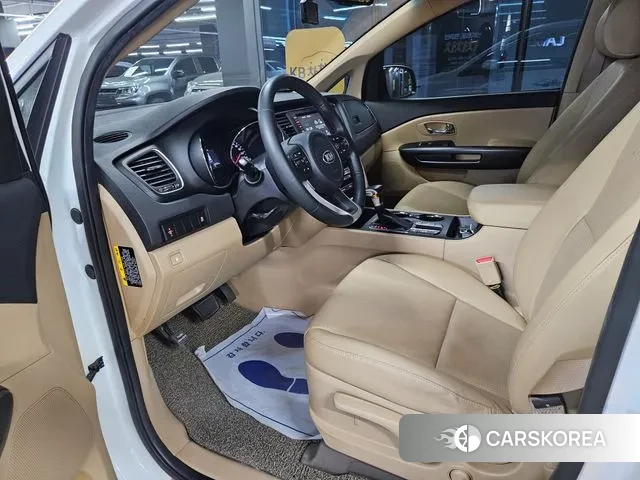 Kia The New Carnival id 3041944 из Кореи 16