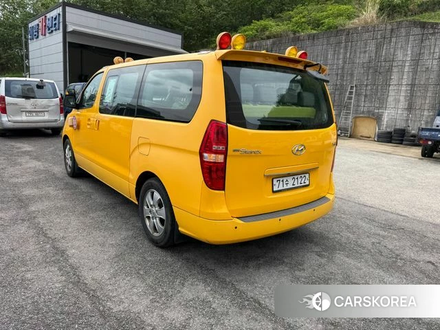 Hyundai The New Grand Starex id 4196932 из Кореи 13