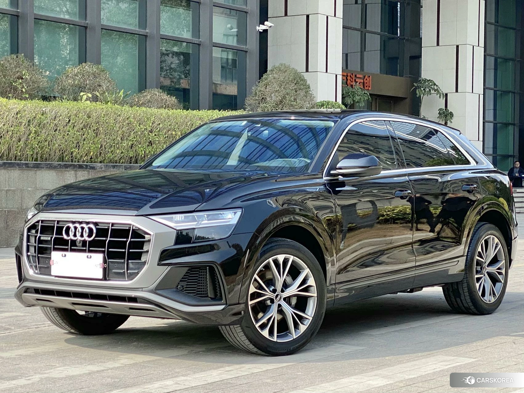 Audi Q8 id 4510740 из Китая 10
