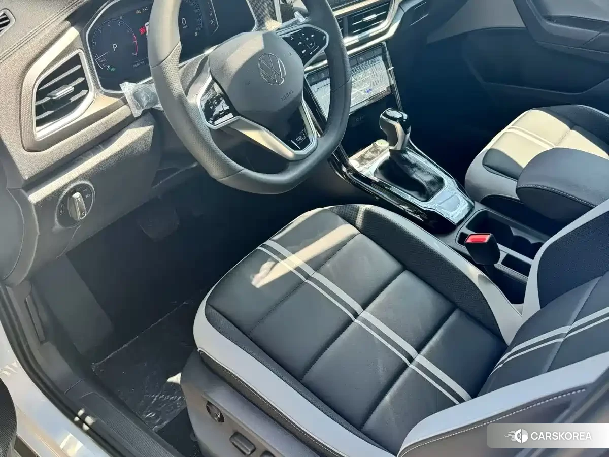 Volkswagen T-Roc 2026 Белый из Китая, фото 6