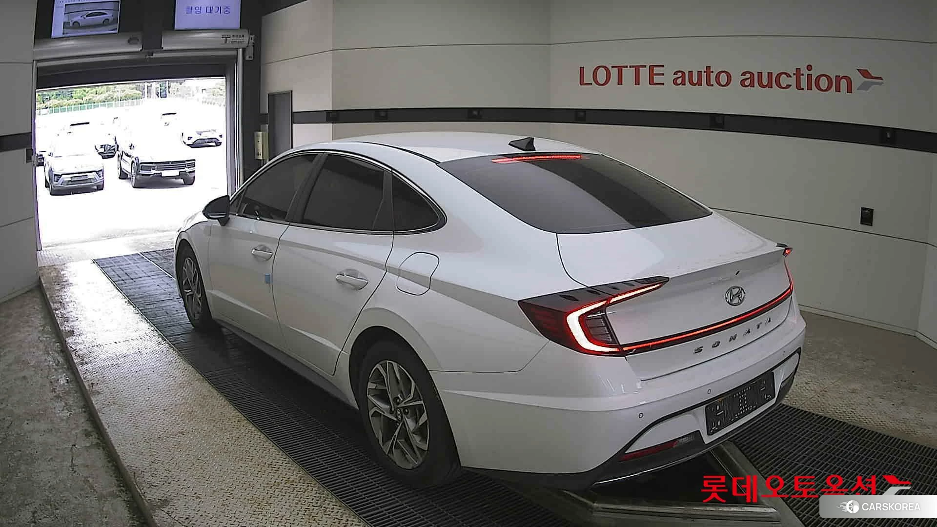Hyundai Sonata id 4347279 из Кореи 32