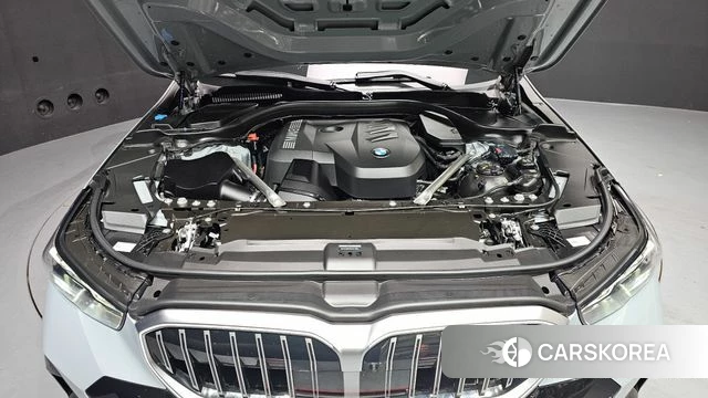 BMW 5 Series (G60) id 3952530 из Кореи 16