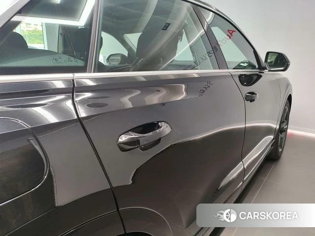 Audi Q8 id 4301536 из Китая 24