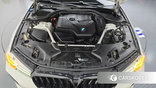 BMW 5 Series (G30) id 3459174 из Кореи 16