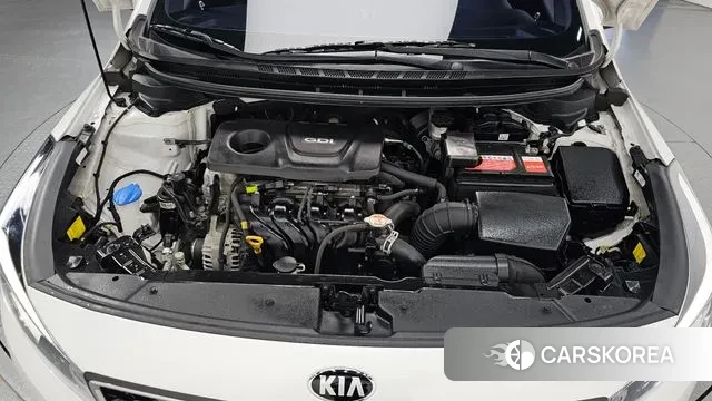 Kia The New K3 id 3198739 из Кореи 16