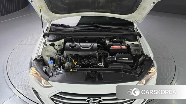 Hyundai Avante AD id 4305004 из Кореи 16