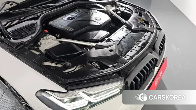 BMW 5 Series (G30) id 3659721 из Кореи 16